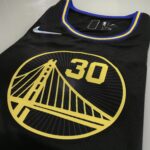 Camiseta Regata NBA Golden State Warriors Curry 30 City Edition Preta 2022 Nike - Imagem 14