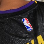 Camiseta Regata Basquete NBA Los Angeles Lakers Preta Mamba Negra - Black Mamba - Kobe Bryant 24 Edição Especial Nike - Imagem 7