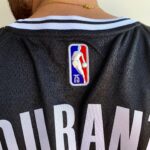 Camiseta Regata NBA Brooklyn Nets Durant 7 Icon Edition Preta Nike - Imagem 9