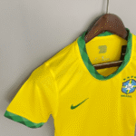 Camisa Seleção Brasil Home Amarela Feminina 2022 Nike - Imagem 5