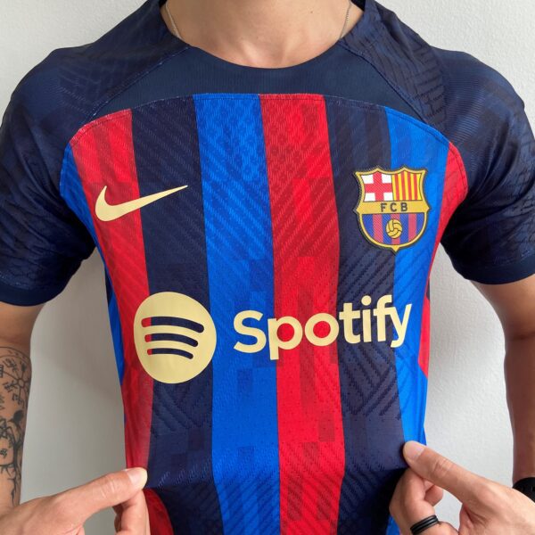 Camisa Barcelona Home Jogador 2023 Nike - Imagem 4
