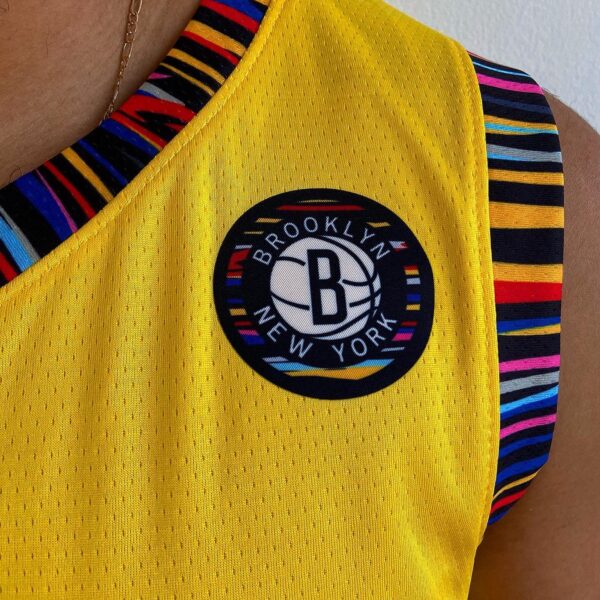 Camiseta Regata NBA Brooklyn Nets 72 Biggie Bed-Stuy Edition Amarela Nike - Imagem 6