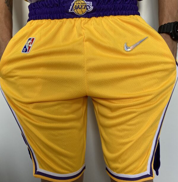 Short Bermuda NBA Los Angeles Lakers Icon Edition Amarela 2022 Nike - Imagem 3