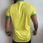 Camisa Brasil Seleção Brasileira Home Amarela Torcedor Copa do Mundo Nike Catar 2022 - Imagem 9