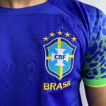 Camisa Brasil Seleção Brasileira Away Azul Torcedor Copa do Mundo Catar 2022 Nike - Imagem 4