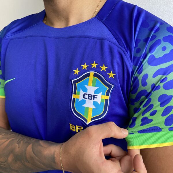 Camisa Brasil Seleção Brasileira Away Azul Torcedor Copa do Mundo Catar 2022 Nike - Imagem 7