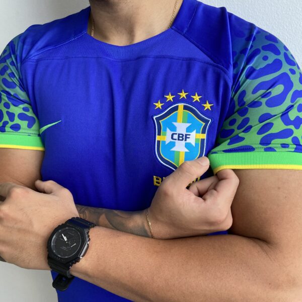 Camisa Brasil Seleção Brasileira Away Azul Torcedor Copa do Mundo Catar 2022 Nike - Imagem 9