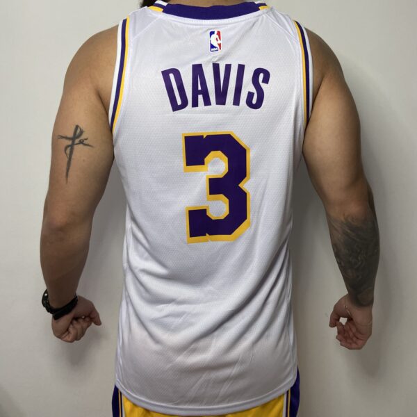 Camiseta Regata Basquete NBA Los Angeles Lakers Davis 3 Statement Edition Branca Nike - Imagem 9