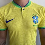 Camisa Brasil Seleção Brasileira Home Amarela Jogador Copa do Mundo Catar 2022 Nike - Imagem 4