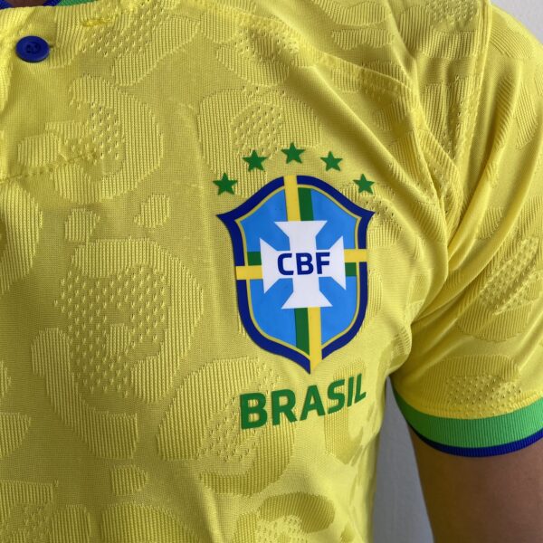 Camisa Brasil Seleção Brasileira Home Amarela Jogador Copa do Mundo Catar 2022 Nike - Imagem 5