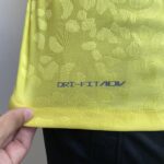 Camisa Brasil Seleção Brasileira Home Amarela Jogador Copa do Mundo Catar 2022 Nike - Imagem 12