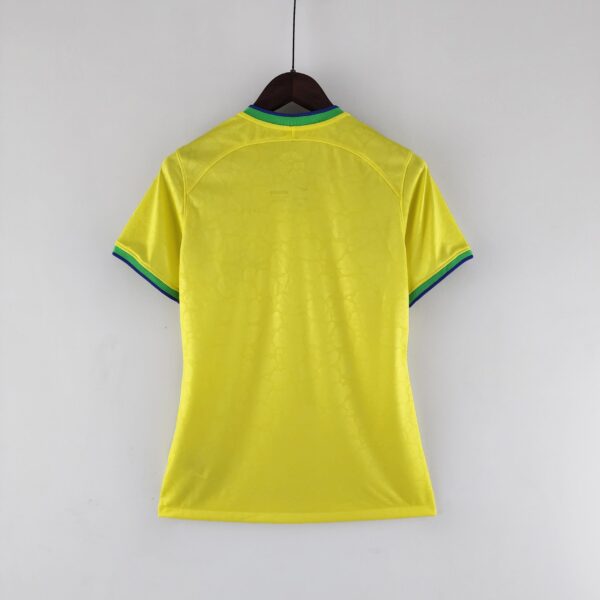 Camisa Brasil Seleção Brasileira Home Amarela Feminina Copa do Mundo Catar 2023 Nike - Imagem 12