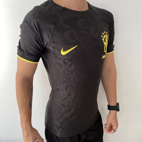 Camisa Brasil Seleção Brasileira Goleiro Preta Jogador Copa do Mundo Catar 2023 Nike - Imagem 7
