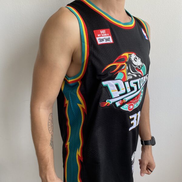 Camiseta Regata NBA Mitchell & Ness - Detroit Pistons - Slim Shady 313 - Edição Especial - NBA Remix - Colab Parceria Eminem - Preta - Imagem 11