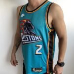 Camiseta Regata Basquete NBA Swingman Detroit Pistons Cade Cunningham 2 Classic Edition Verde 2023 Nike - Imagem 8