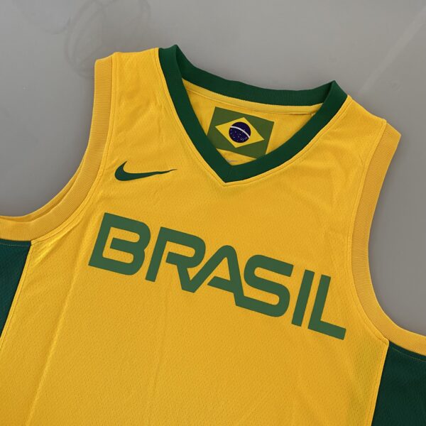 Camiseta Regata Basquete Brasil Amarela 2021 Nike - Imagem 12