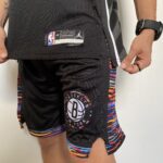 Camiseta Regata NBA Swingman Brooklyn Nets Kevin Durant 7 Statement Edition Preta 2023 Jordan - Imagem 9