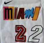 Camiseta Regata Basquete NBA Swingman Miami Heat Butler 22 City Edition Branca Colorida 2023 Nike - Imagem 15