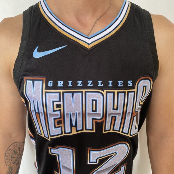 Camiseta Regata Basquete NBA Swingman Memphis Grizzlies Ja Morant 12 City Edition Preta 2023 Nike - Imagem 2
