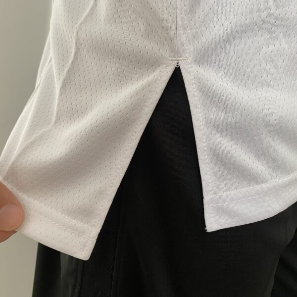 Camiseta Regata NBA Chicago Bulls DeMar DeRozan 11 Association Edition Branca 2022 Nike - Imagem 8