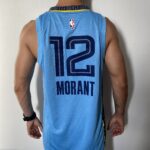 Camiseta Regata Basquete NBA Swingman Memphis Grizzlies Ja Morant 12 Statement Edition Azul 2023 Jordan - Imagem 16