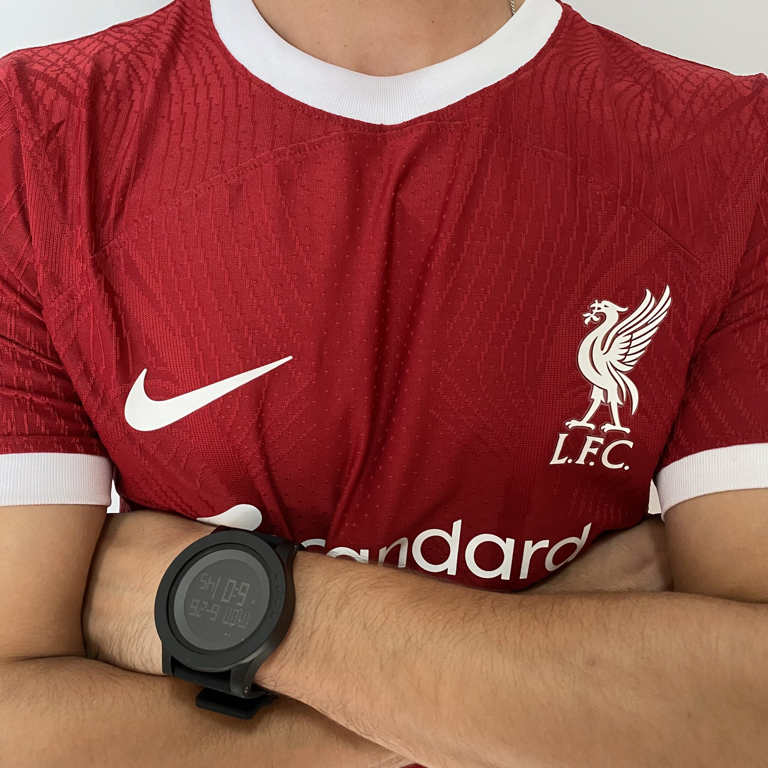 2023-06-07 15.49 Camisa Liverpool Home Versão Jogador 2024 Vermelha Nike - Imagem 1