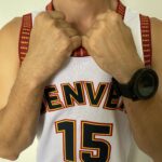 Camiseta Regata NBA Denver Nuggets Nikola Jokic 15 City Edition Branca 2023 Nike - Imagem 6