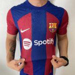 Camisa Barcelona Home Versão Jogador 2024 Nike - Imagem 8