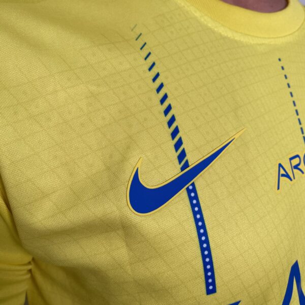 Camisa Al Nassr Home Versão Jogador Amarela 23/2024 Nike - Imagem 7