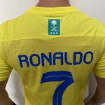 Camisa Al Nassr Home Versão Jogador Cristiano Ronaldo 7 CR7 2024 Nike Amarela - Imagem 20