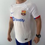 Camisa Barcelona Away Versão Jogador 2024 Branca Nike - Imagem 11