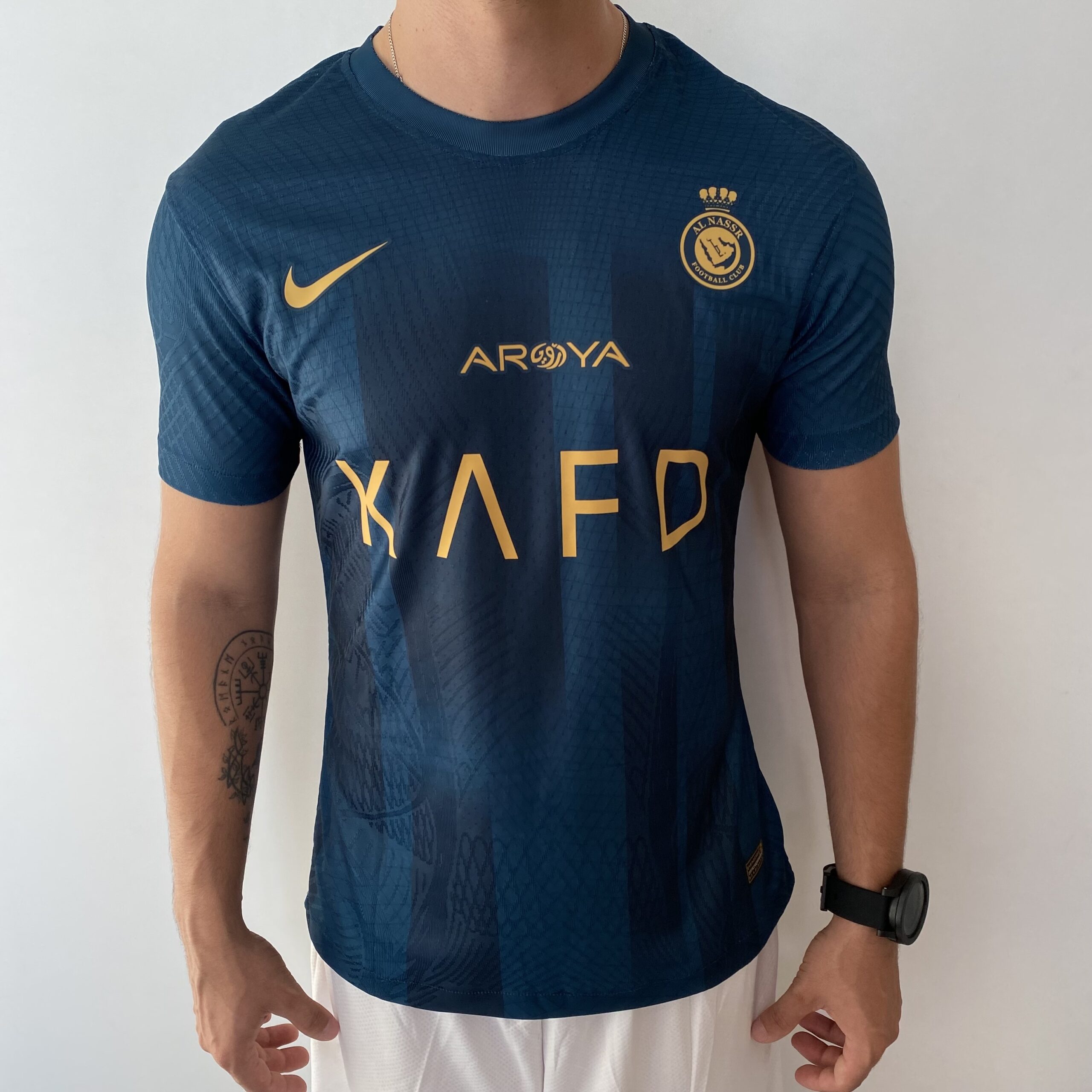 AL NASSR AWAY CR7 JOGADOR 2024 1 Camisa Al Nassr Away Versão Jogador 23/2024 Nike Verde - Imagem 1