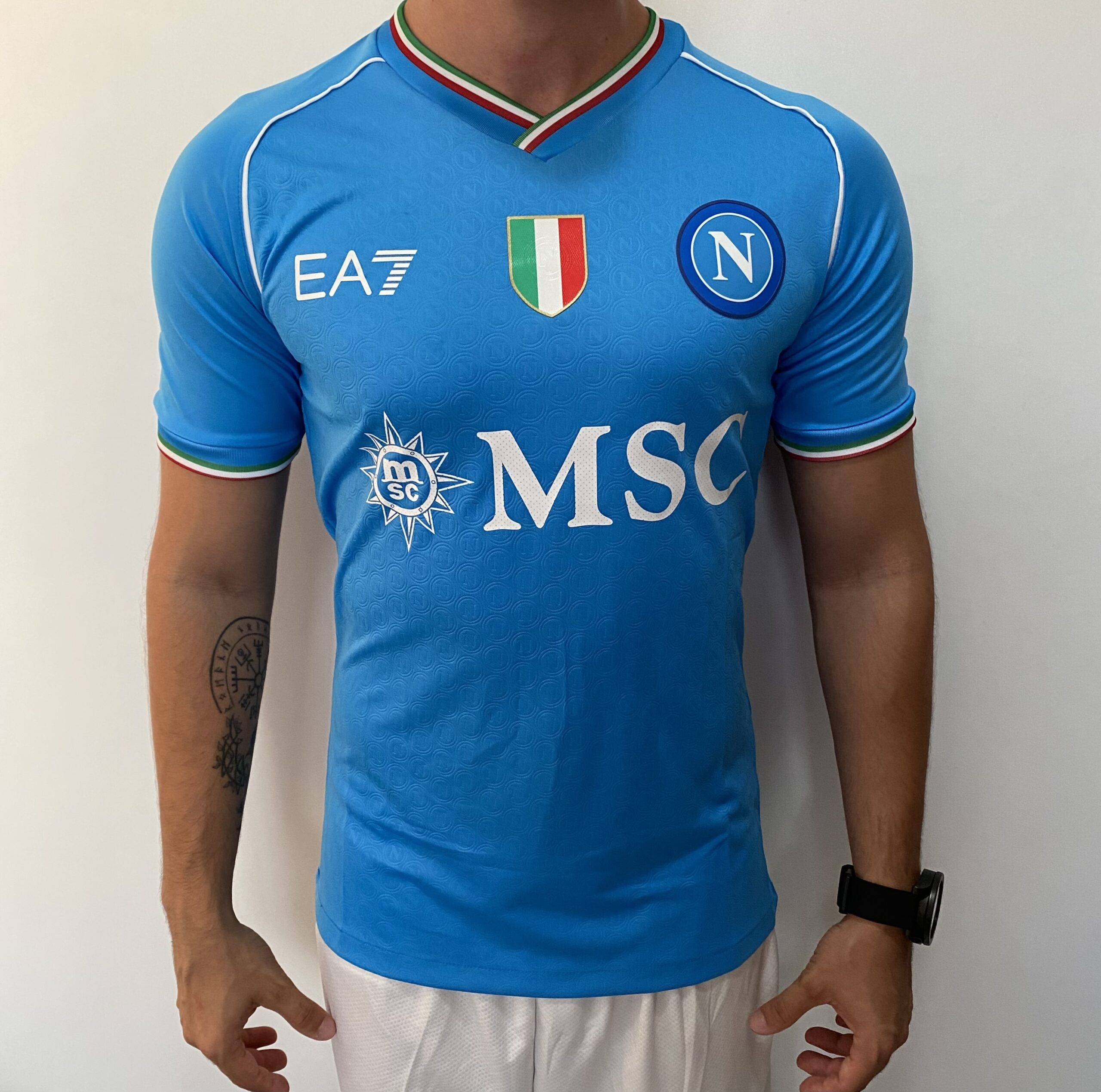 NAPOLI HOME AZUL JOGADOR 2024 PATCH (1) Camisa Napoli Home 2024 Jogador Azul EA7 Armani - Imagem 1