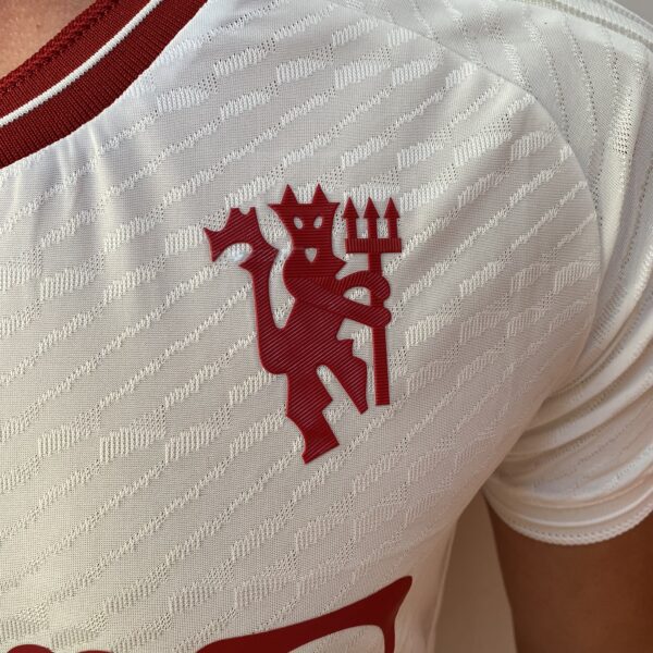 Camisa Manchester United Third Jogador 2024 Branca Adidas - Imagem 3
