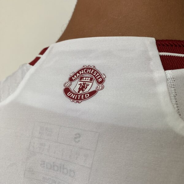 Camisa Manchester United Third Jogador 2024 Branca Adidas - Imagem 19