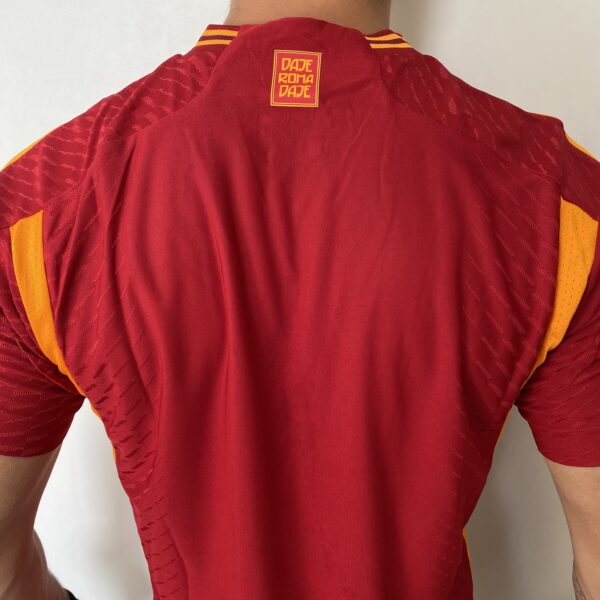 Camisa Roma Home Versão Jogador 2024 Vermelha Adidas - Imagem 23