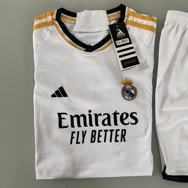 Kit Conjunto Infantil Crianças Camisa e Calção Real Madrid Home 2023 Adidas - Imagem 2
