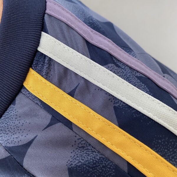 Camisa Real Madrid Away Vini Jr. 7 Versão Torcedor 2024 Adidas Personalização Anime - Imagem 13