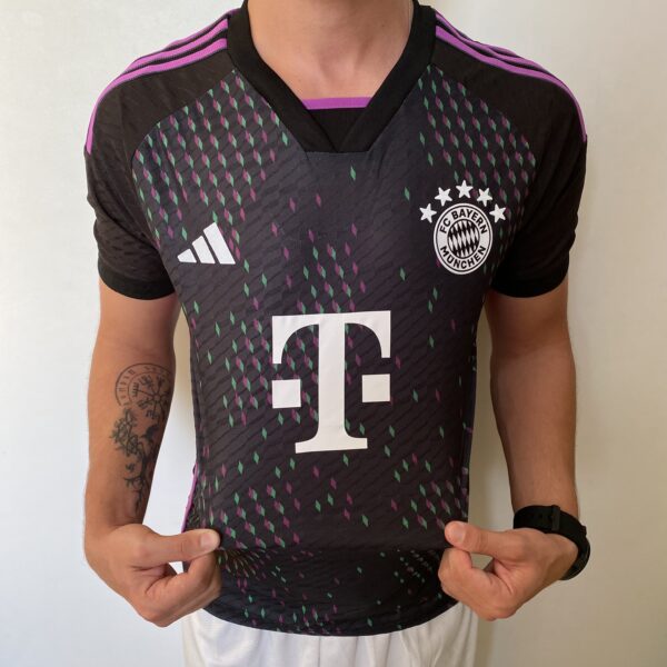 Camisa Bayern Munique Away Jogador 2024 Adidas Preta - Imagem 12
