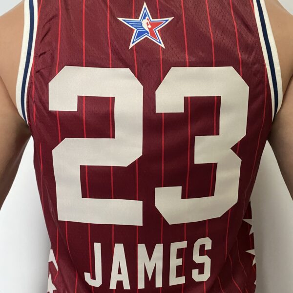 Kit Conjunto Camiseta Regata e Bermuda Short Basquete NBA All-Star Game Time Oeste 23 LeBron James Statement Edition Jordan Vermelho 2024 - Imagem 24