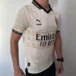 Camisa Milan Third Off White Torcedor 2024 Puma Pleasures - Imagem 11