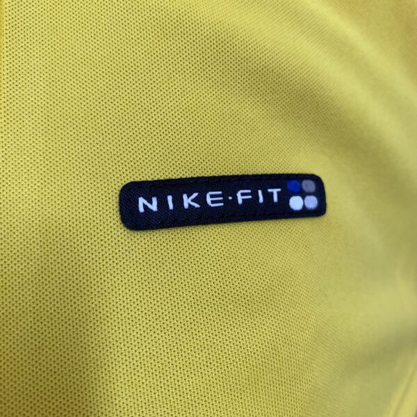 Camisa Retrô Clássica Seleção Brasileira Brasil – Ronaldo 9 – Nike Masculina – Amarela – 1998 - Imagem 10