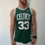 Camiseta Regata Basquete NBA Boston Celtics 33 Larry Bird Mitchell & Ness Verde 1985/86 - Imagem 2