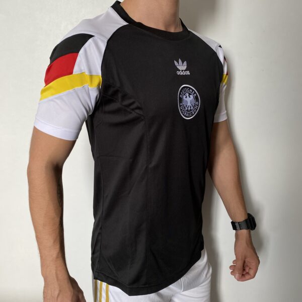 Camisa Seleção Alemanha Pré-Jogo 2024/25 - Torcedor Masculina - Preto EuroCopa 2024 Adidas - Imagem 9