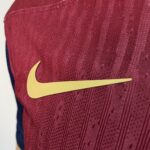 Camisa Barcelona Home Versão Jogador 24/2025 Nike - Imagem 5