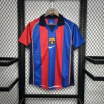 Camisa Retrô Barcelona Home Torcedor 2001/02 Nike
