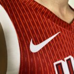 Camiseta Regata Basquete USA EUA Seleção Estados Unidos Olimpíadas Paris 2024 Stephen Curry 4 Vermelha Nike - Imagem 5
