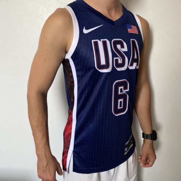 Camiseta Regata Basquete USA EUA Seleção Estados Unidos Olimpíadas Paris 2024 Azul Nike - Imagem 54