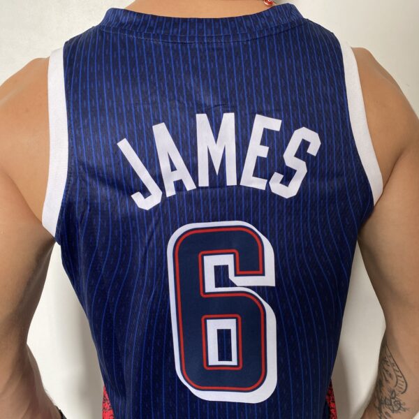 Camiseta Regata Basquete USA EUA Seleção Estados Unidos Olimpíadas Paris 2024 Azul Nike - Imagem 60
