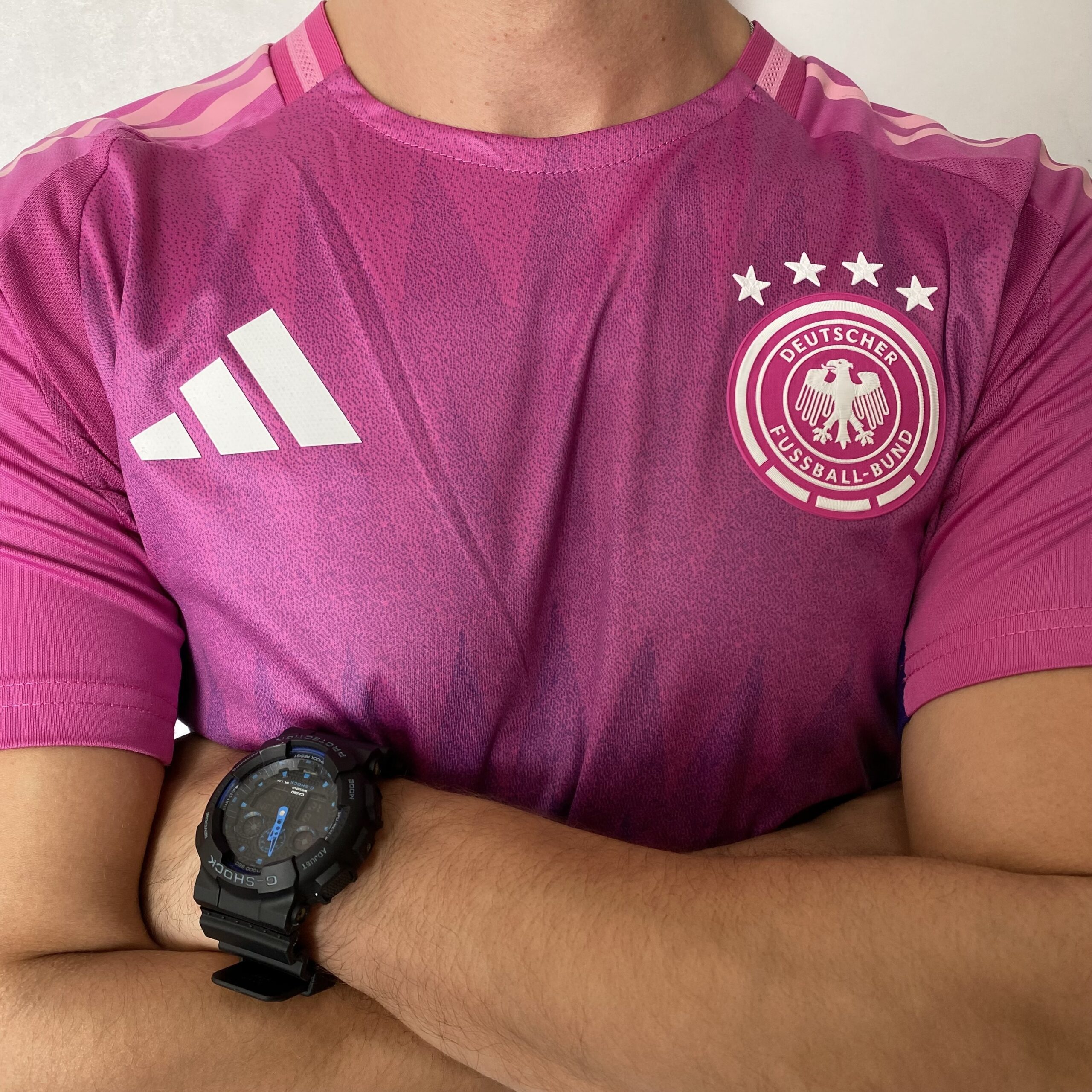 2024-08-13 12.02.57 Camisa Seleção Alemanha Away Versão Jogador EuroCopa 2024/25 Adidas Roxa - Imagem 1